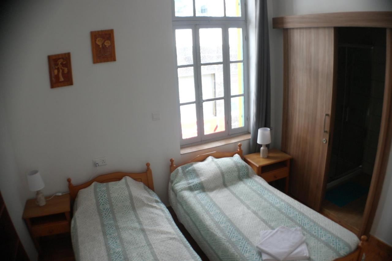 Harrys Inn Guesthouse Larnaca Ngoại thất bức ảnh
